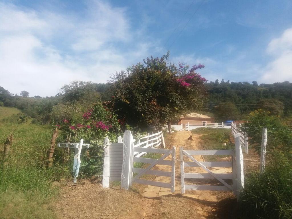 הוילה Casa Em São Tomé das Letras מראה חיצוני תמונה